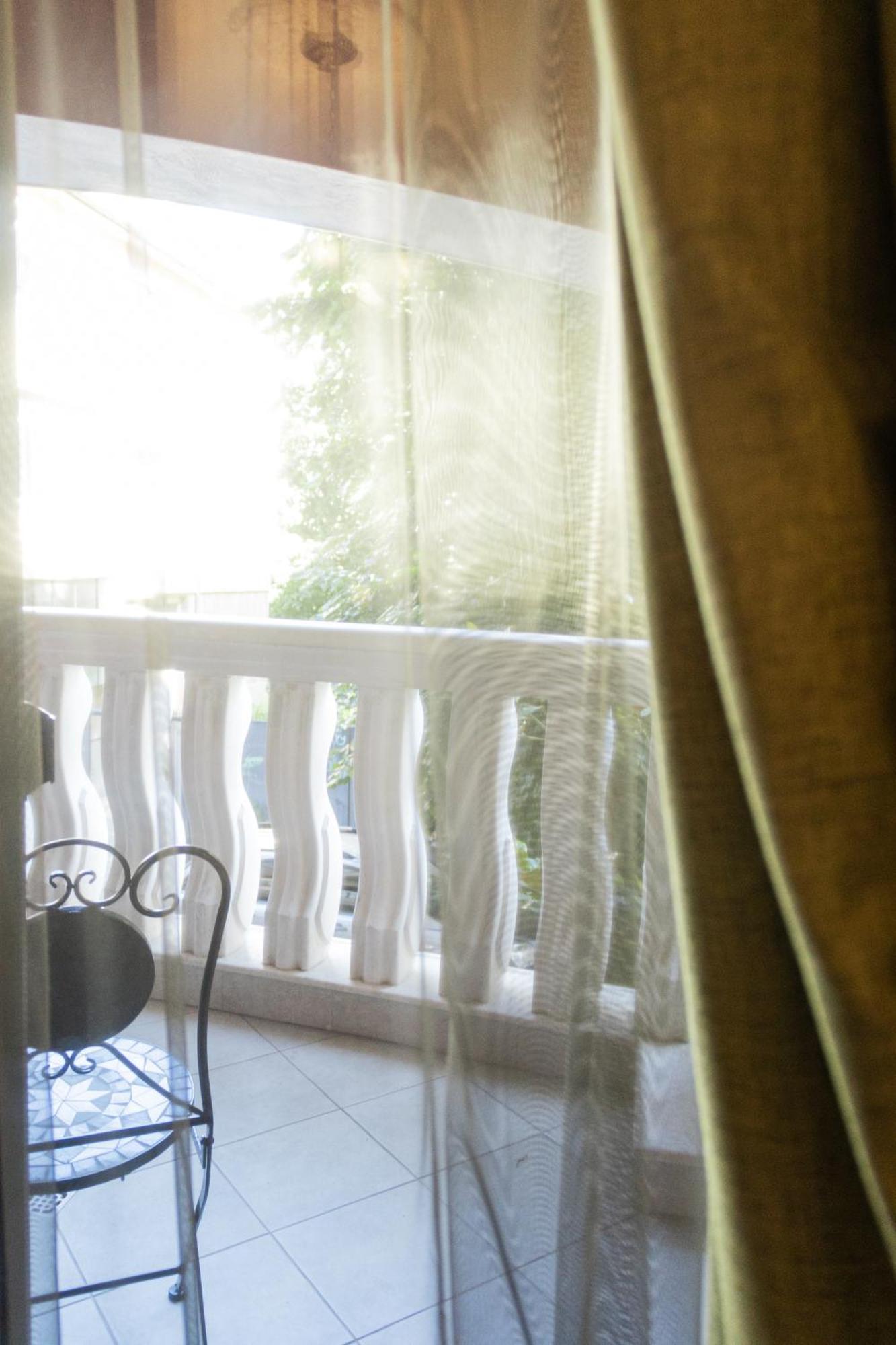 וארנה Central Luxury Antique Apartment מראה חיצוני תמונה
