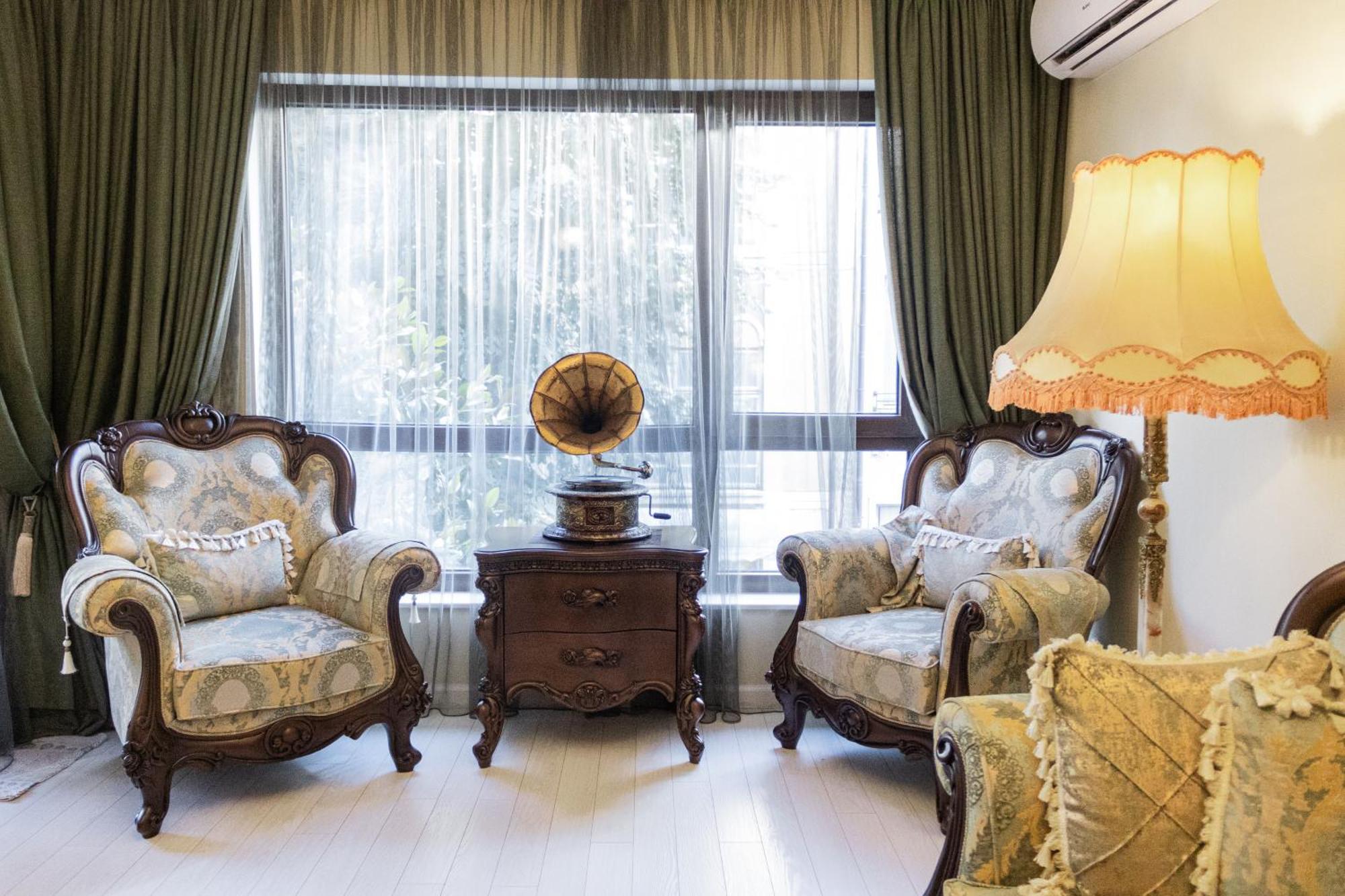 וארנה Central Luxury Antique Apartment מראה חיצוני תמונה